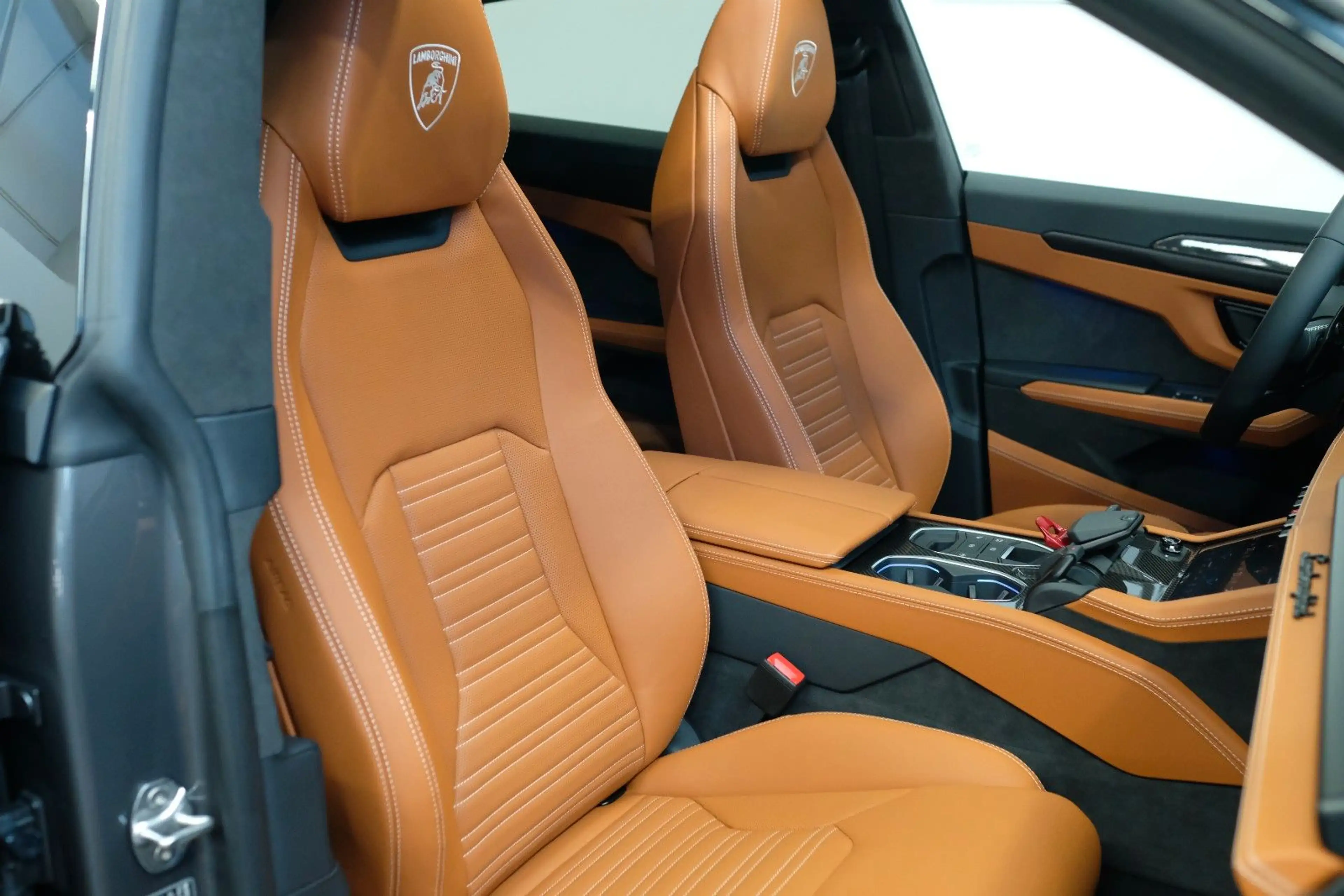 Lamborghini Urus SE/CARBON/PANO/B&O/NIGHT/STYLE/MASSAGE/AHK — photo 12