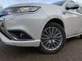 Mitsubishi Outlander PHEV BASIS SPIRIT 2.4 4WD Basis Spirit KLIMA+SHZ Weiß - thumbnail 24