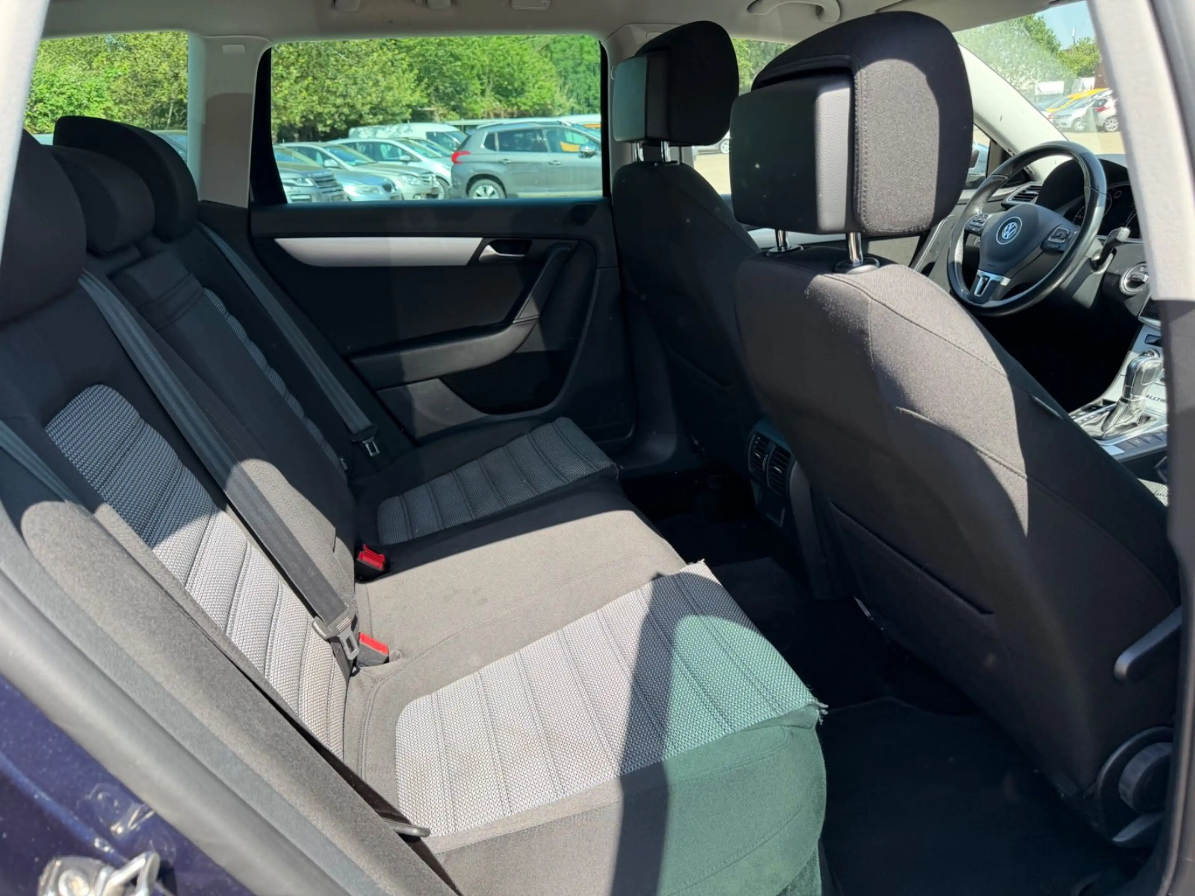 Volkswagen Passat Alltrack Variant Basis BMT 4Motion/LED — photo 15