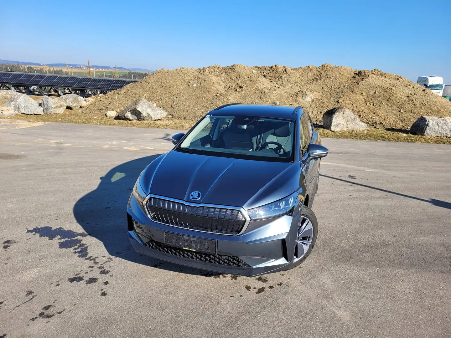 Skoda Enyaq Enyaq iV 60 Executive (62kWh) Grau - 2