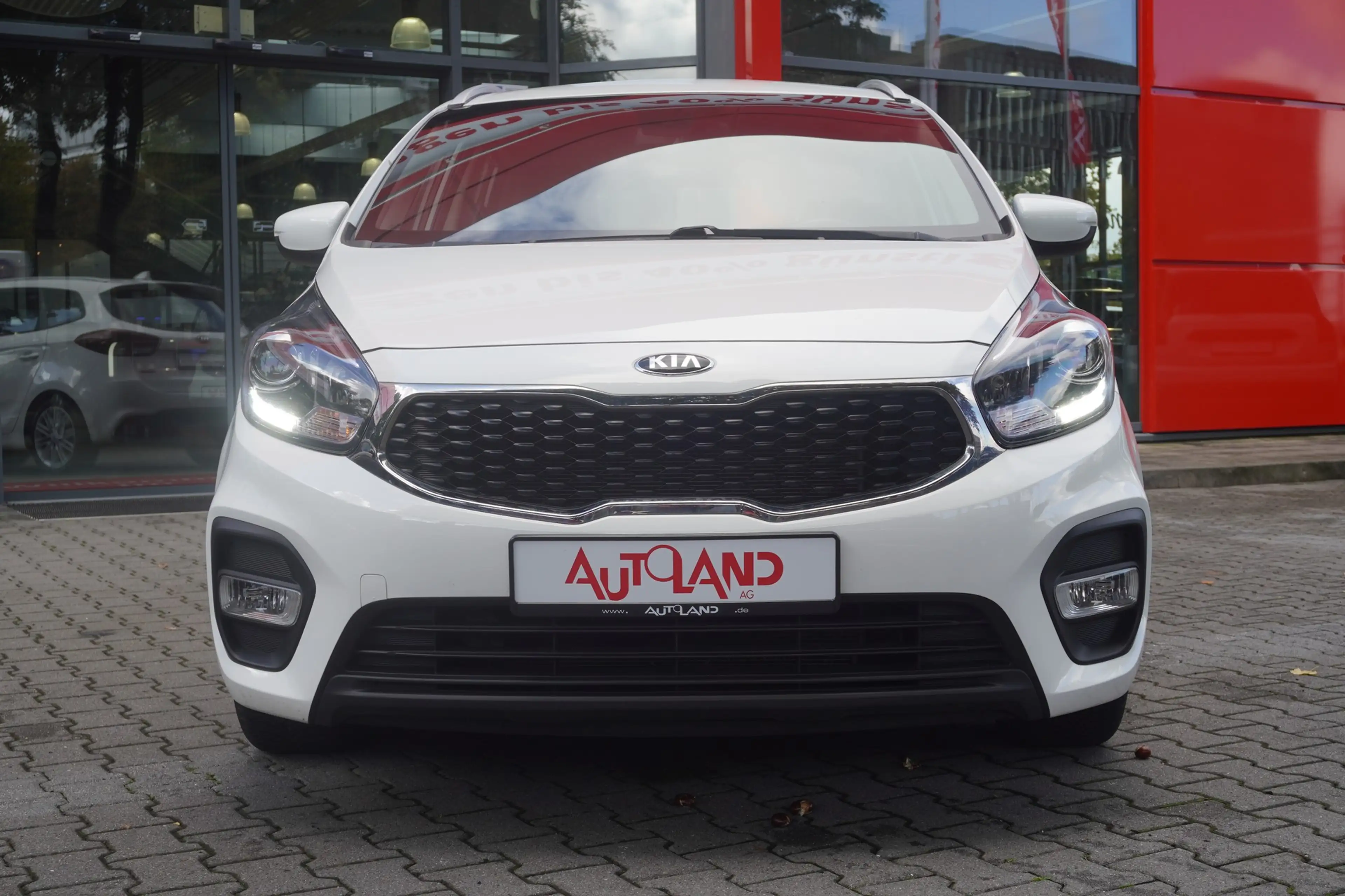 Kia Carens 1.6 Edition 7 AHK Navi Kamera Tempomat — photo 3