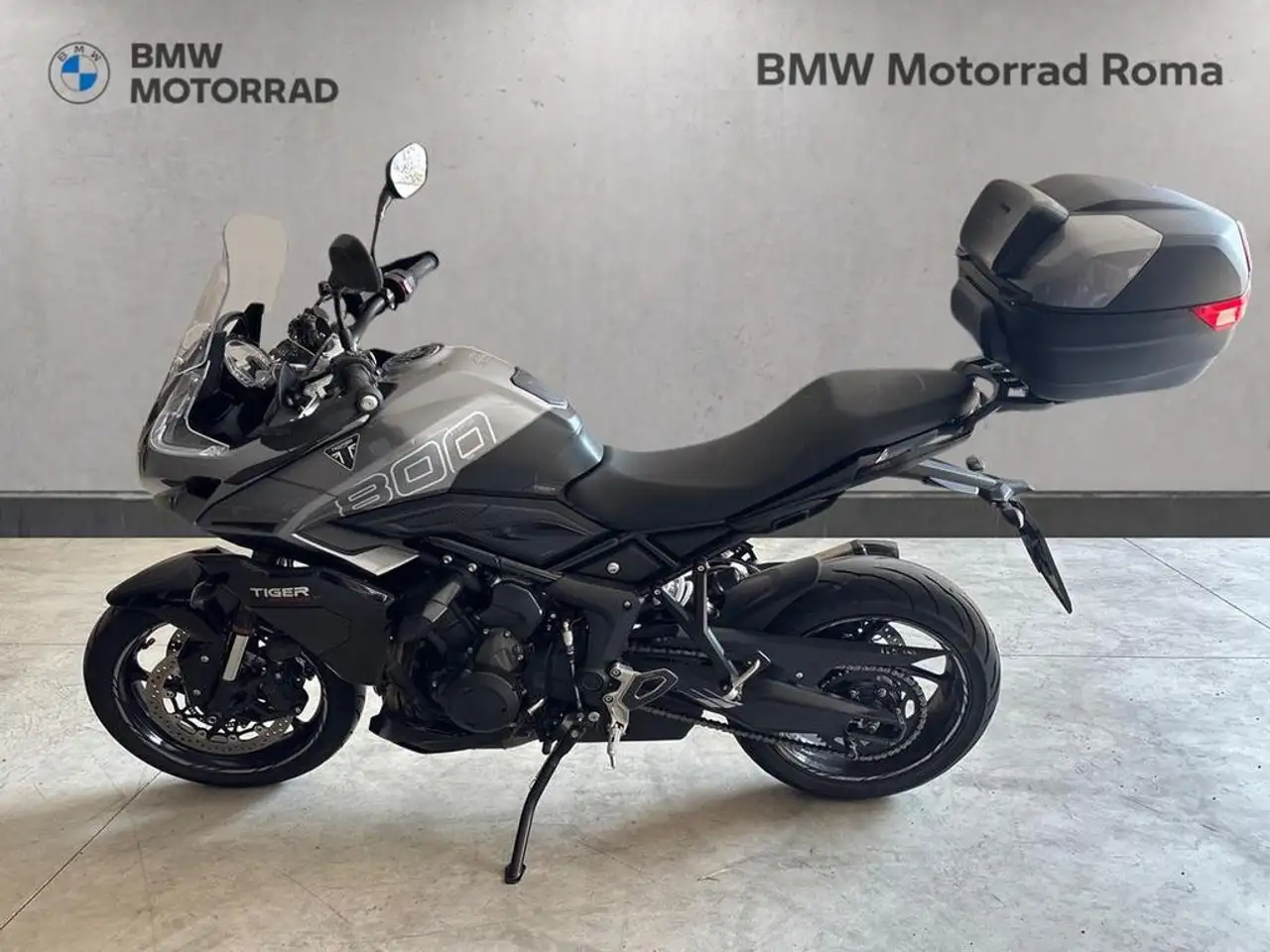 Triumph Tiger 800