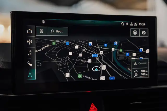 Audi A4 view 17