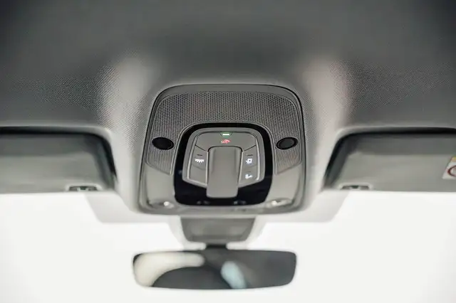 Audi A4 view 29