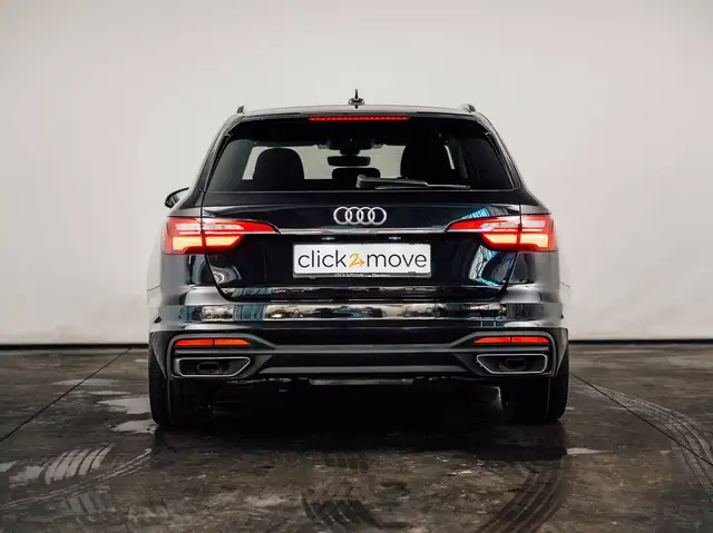 Audi A4 view 5