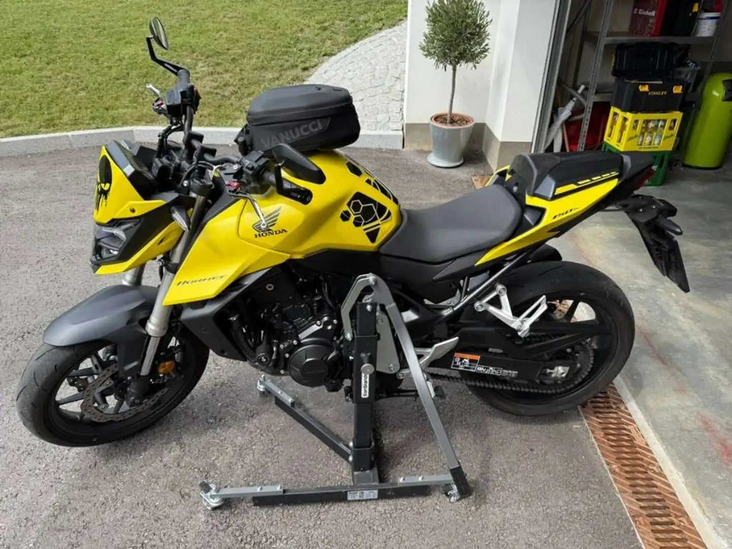 Honda CB 750 Giallo - 1