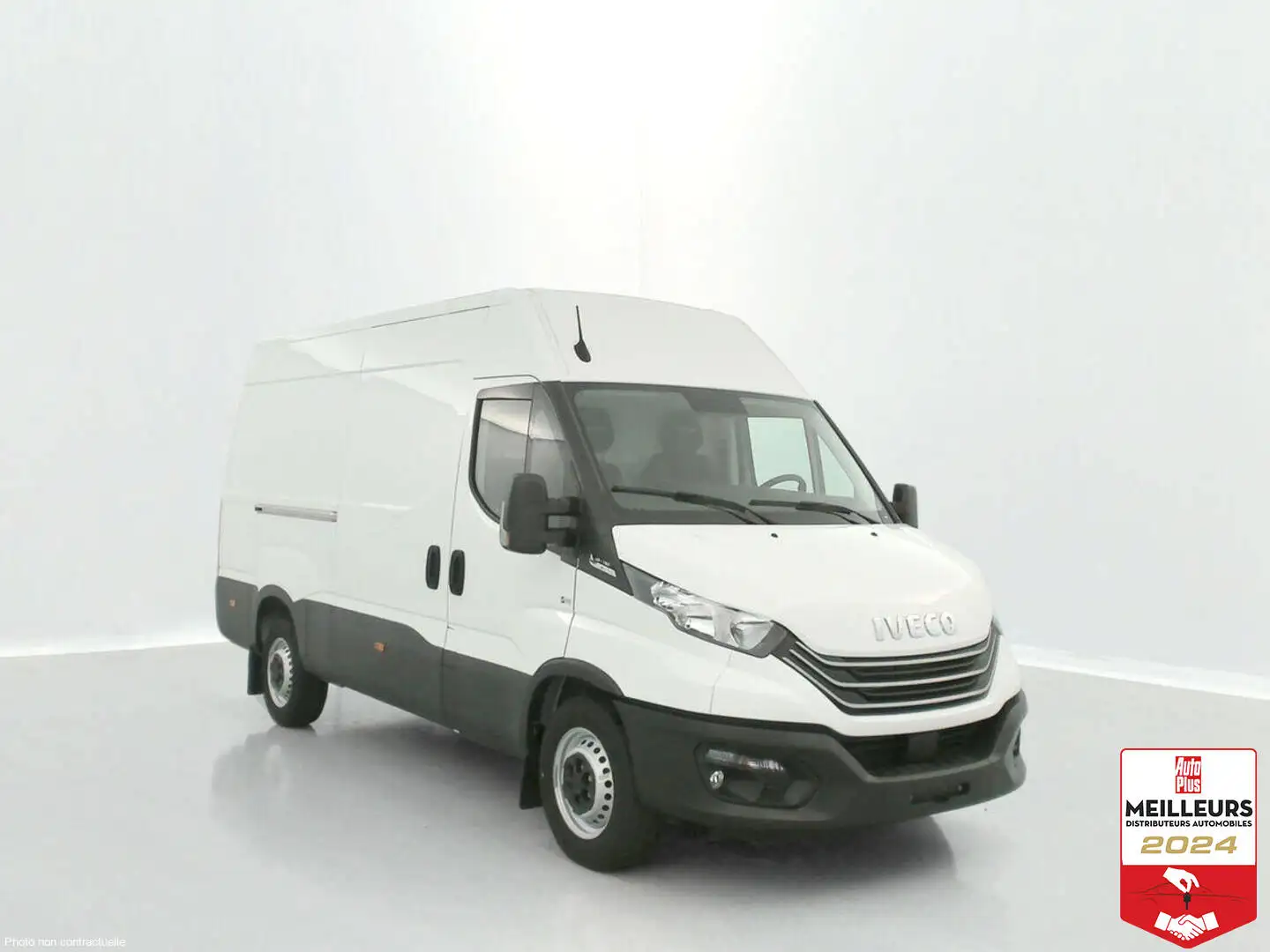 Iveco Daily 35S16A8 3520L 2.3 156ch 12mÂ³ Hi-Matic Blanc - 1