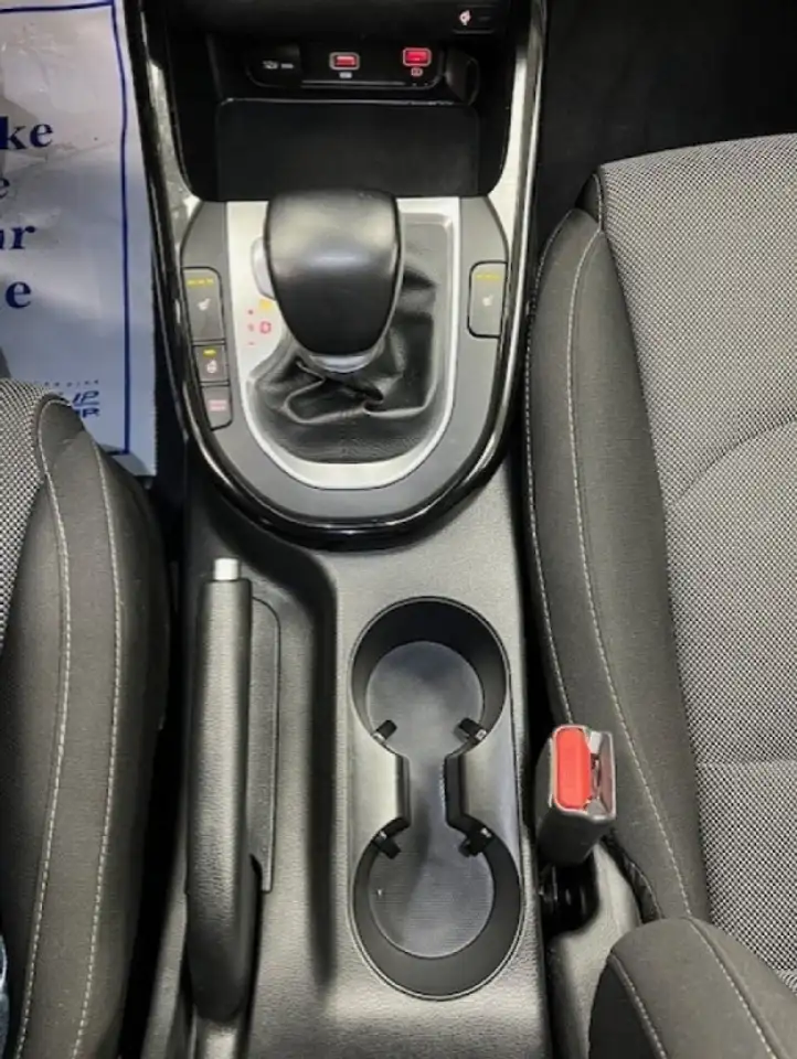 Kia Forte снимка Kia Forte