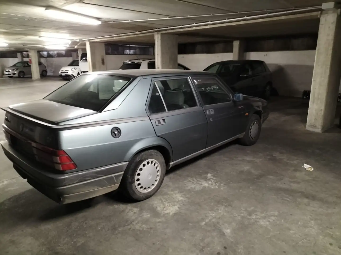 Alfa Romeo 75 75 1.8 ie Verde - 2
