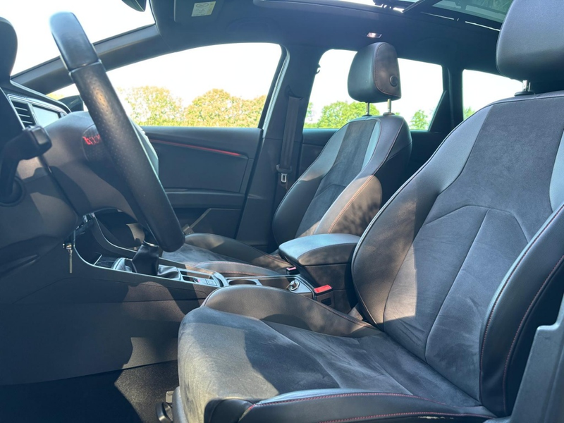 SEAT Leon ST 1.4 EcoTSI FR | Pano | Camera | CarPlay | NAP | — photo 12