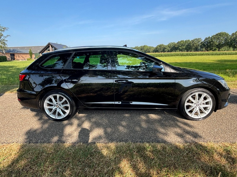 SEAT Leon ST 1.4 EcoTSI FR | Pano | Camera | CarPlay | NAP | — photo 7