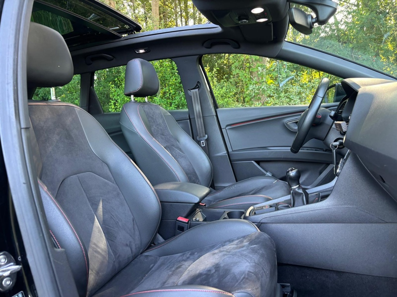 SEAT Leon ST 1.4 EcoTSI FR | Pano | Camera | CarPlay | NAP | — photo 15