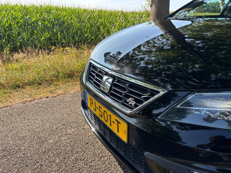 SEAT Leon ST 1.4 EcoTSI FR | Pano | Camera | CarPlay | NAP | — photo 5