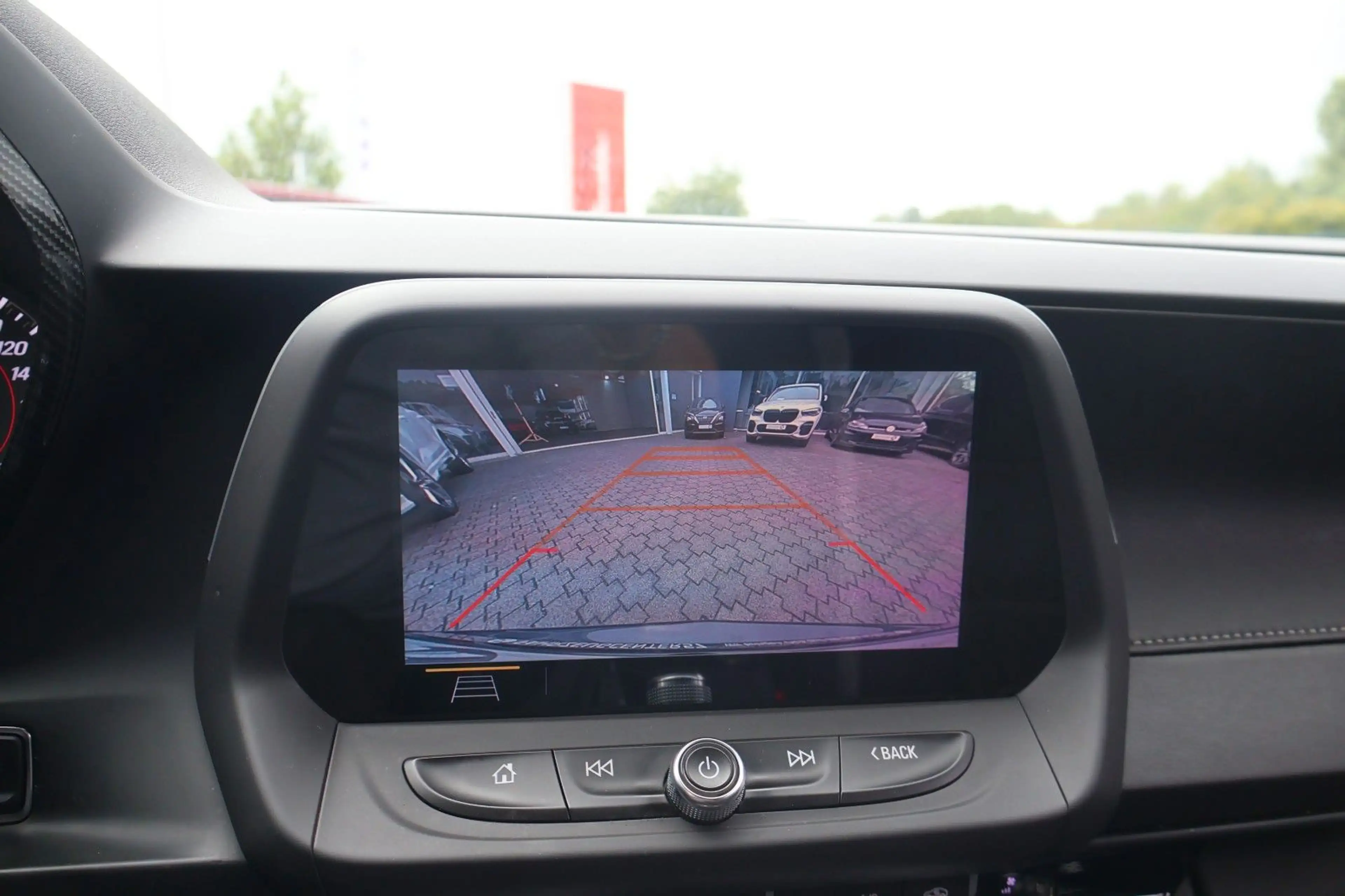 Chevrolet Camaro SS 6.2 V8 ZL1 Optik/CARPLAY/FERNSTART/HUD — photo 14