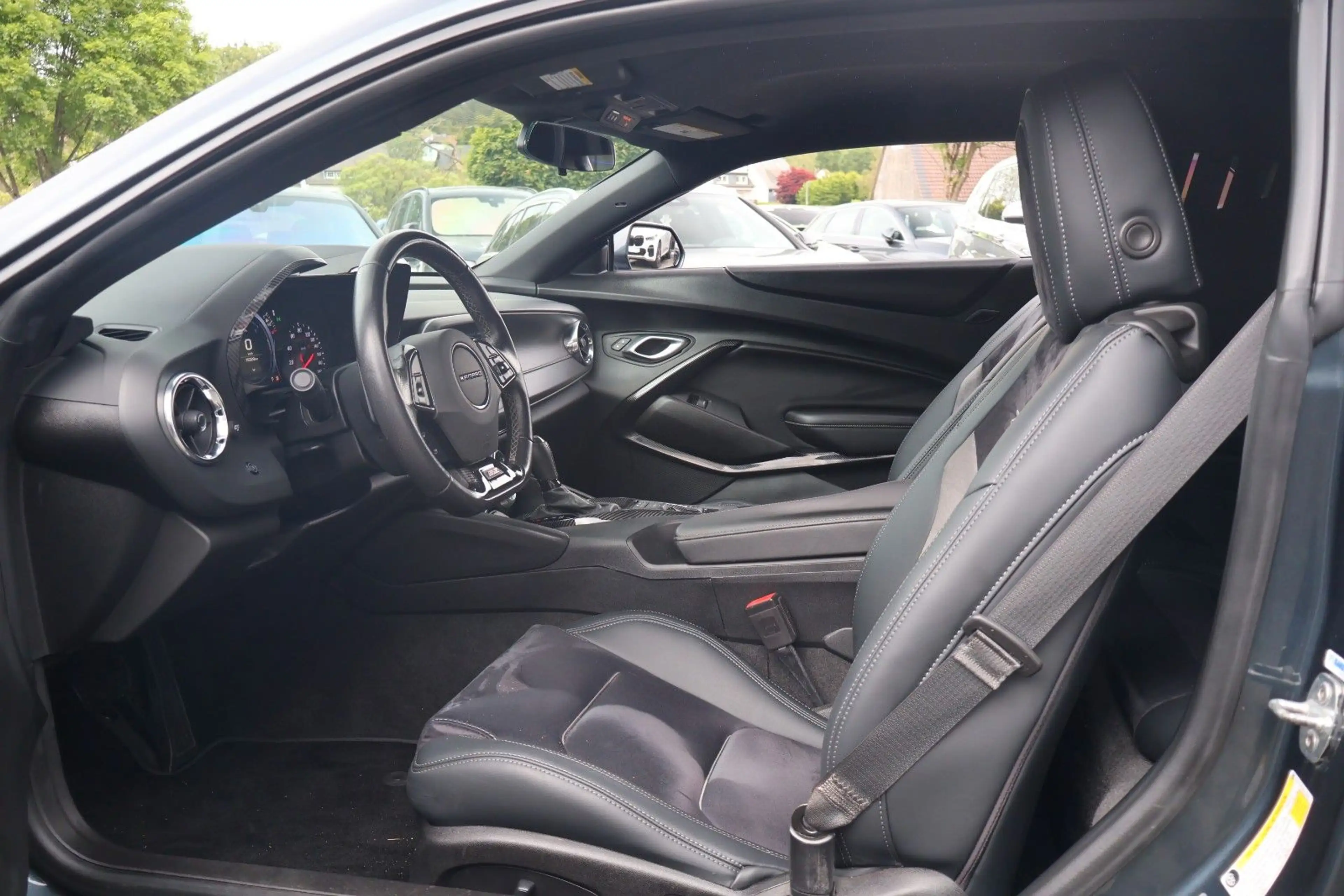 Chevrolet Camaro SS 6.2 V8 ZL1 Optik/CARPLAY/FERNSTART/HUD — photo 10