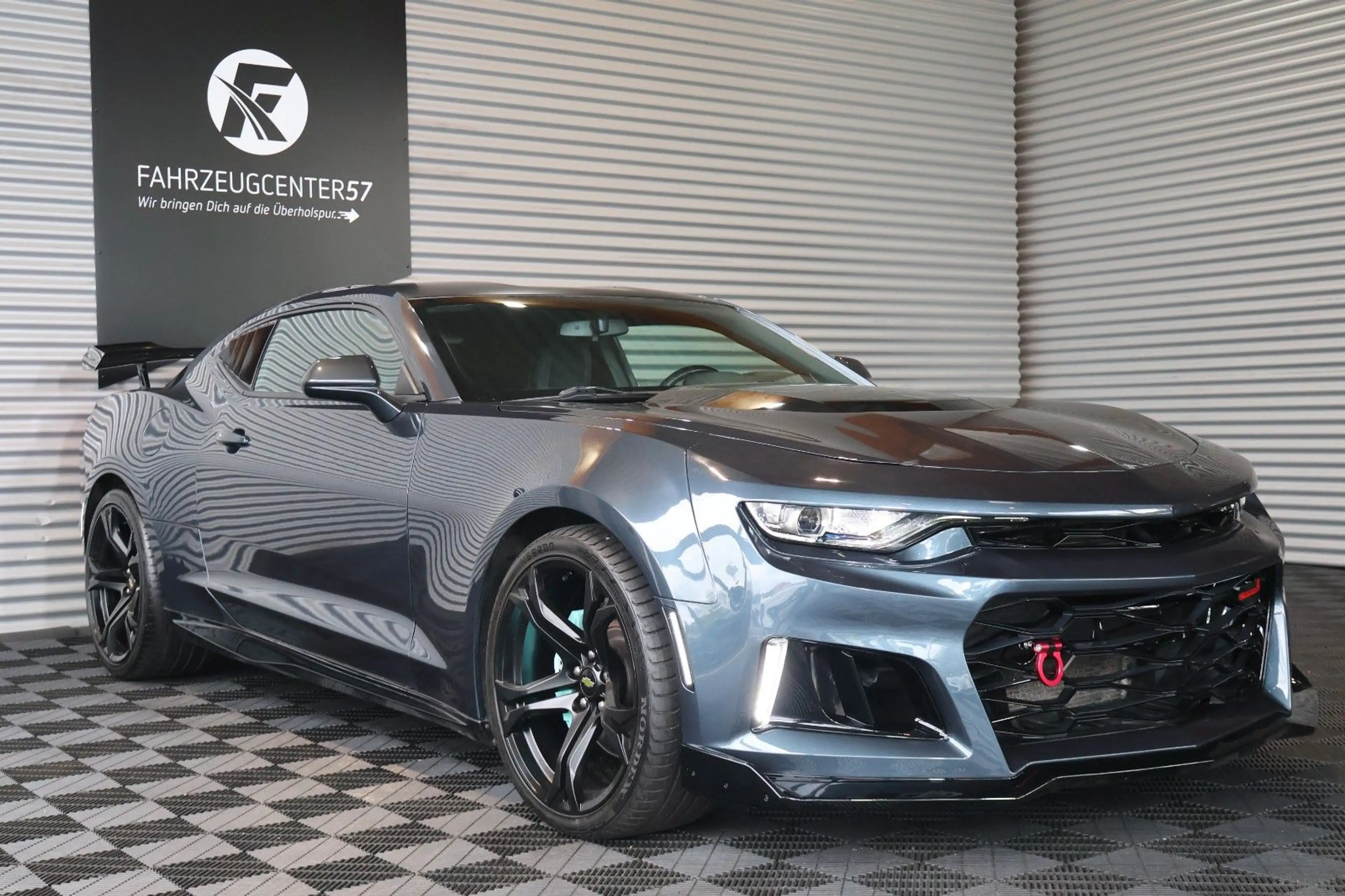 Chevrolet Camaro SS 6.2 V8 ZL1 Optik/CARPLAY/FERNSTART/HUD — photo 5