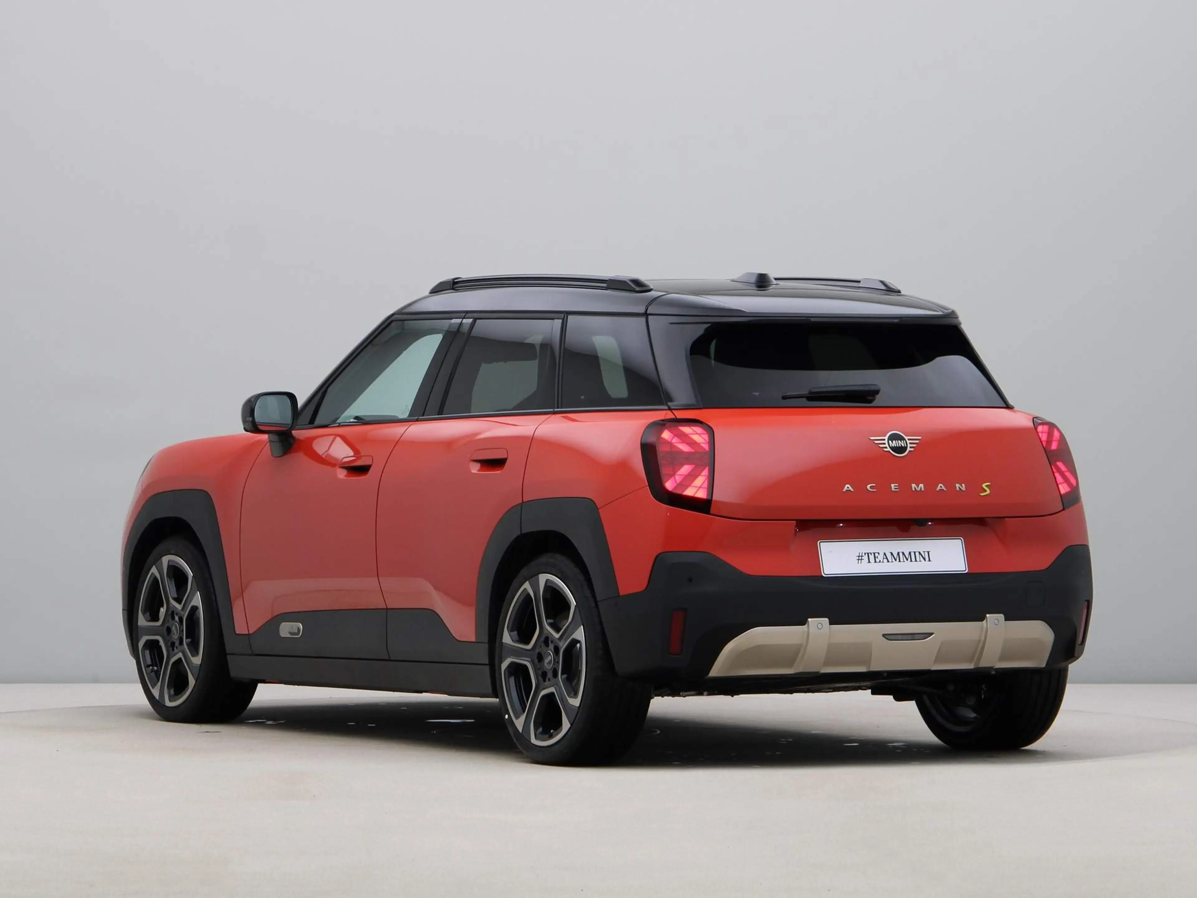 MINI Aceman SE Favoured Pakket XL — photo 11