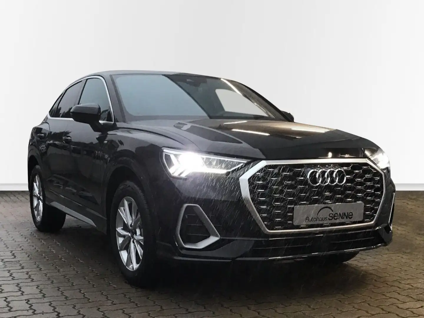 Audi Q3 Q3 Sportback S-Line 35 TFSI S-Tronic, Navi, LED, Noir - 2