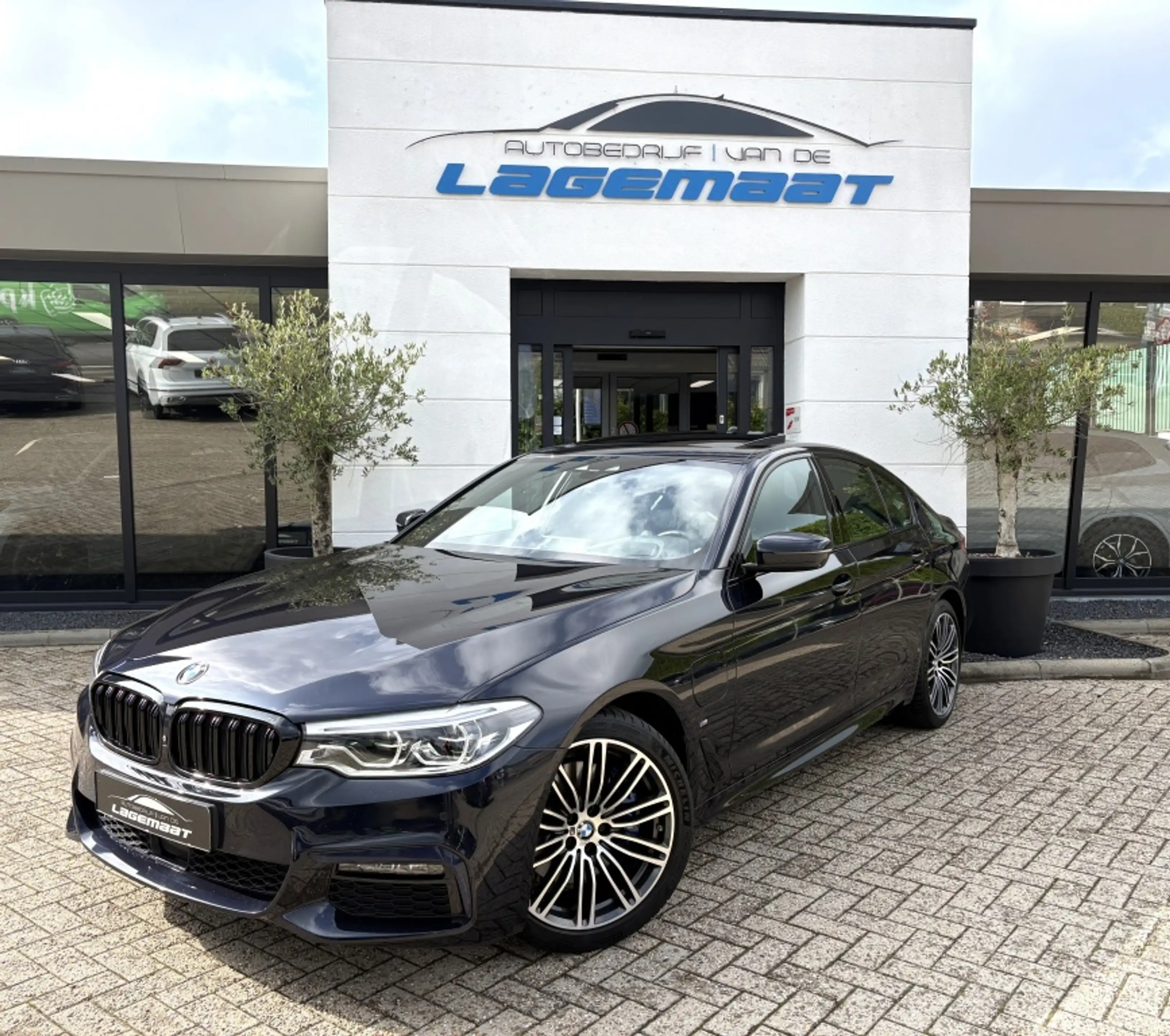 BMW 530 5-serie 530e M-Sport Vol! | Pano | Soft Close | He