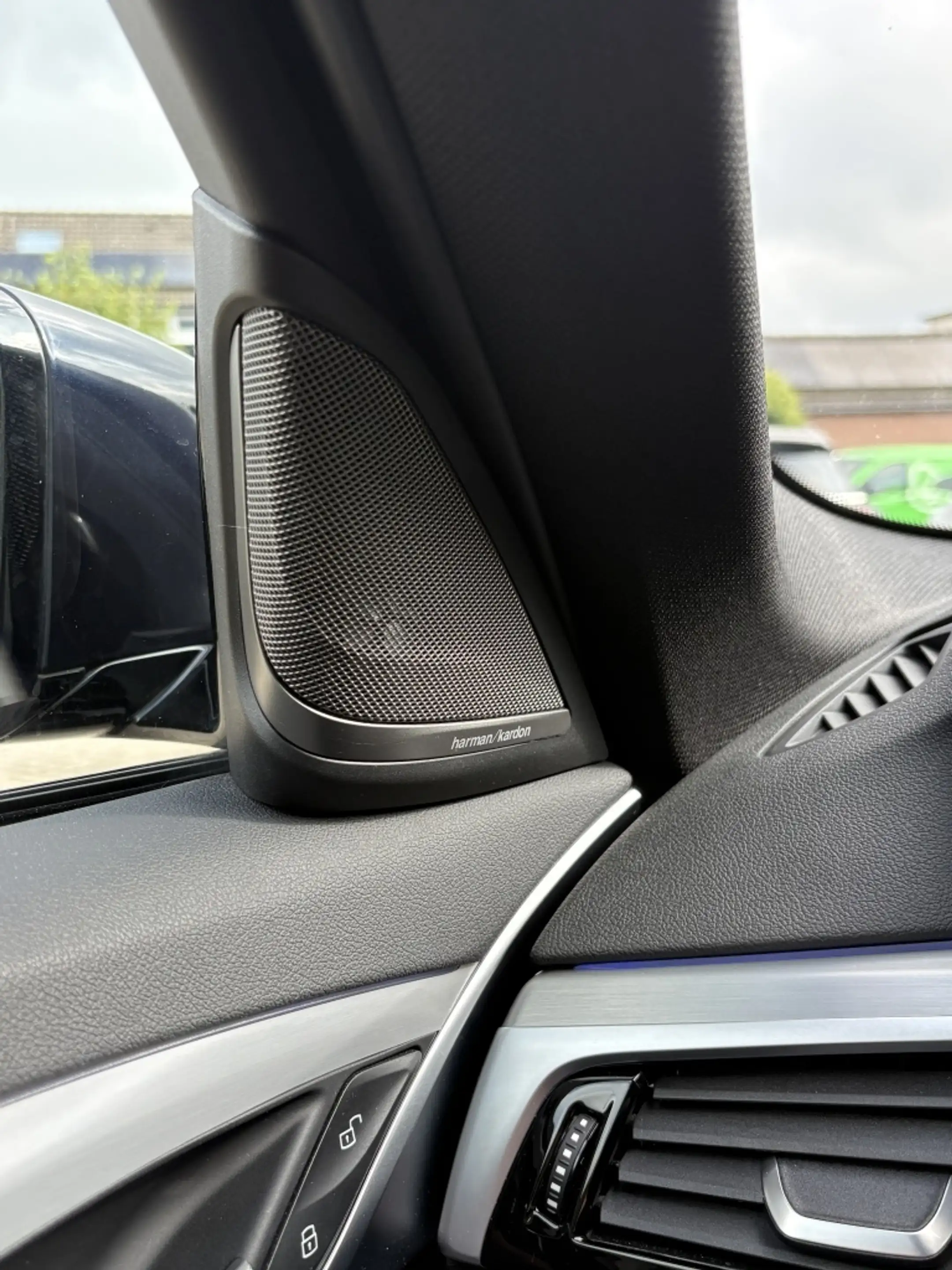 BMW 530 5-serie 530e M-Sport Vol! | Pano | Soft Close | He — photo 14
