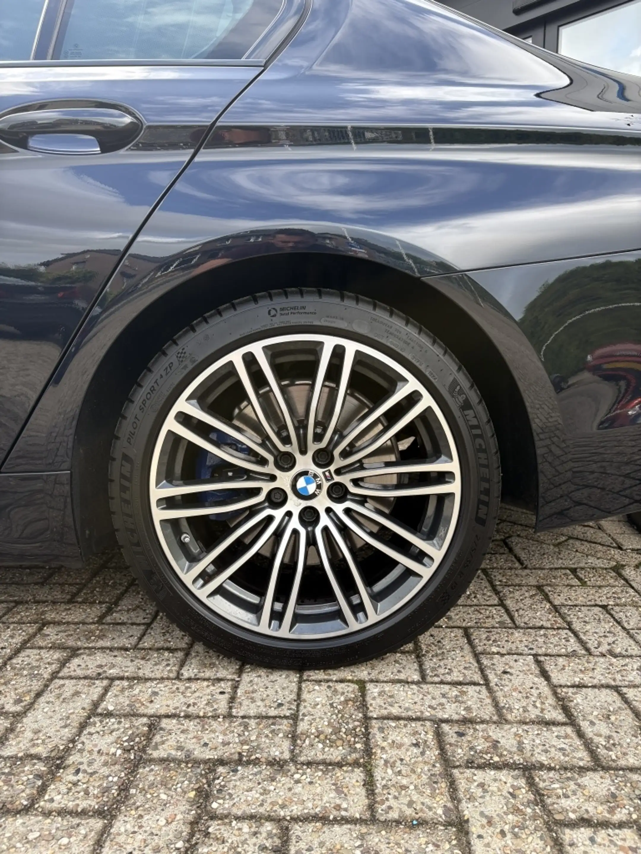 BMW 530 5-serie 530e M-Sport Vol! | Pano | Soft Close | He — photo 6