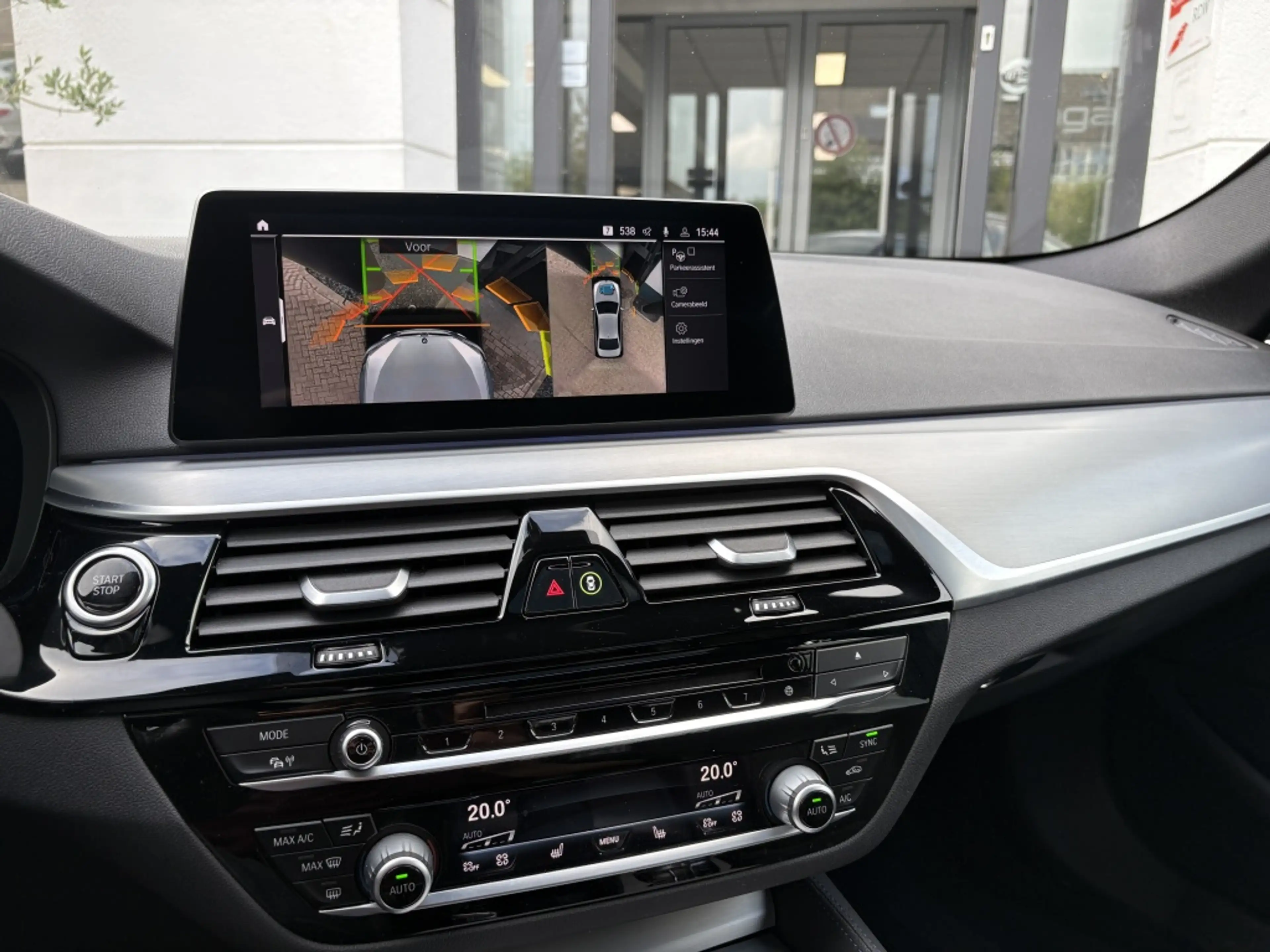 BMW 530 5-serie 530e M-Sport Vol! | Pano | Soft Close | He — photo 20