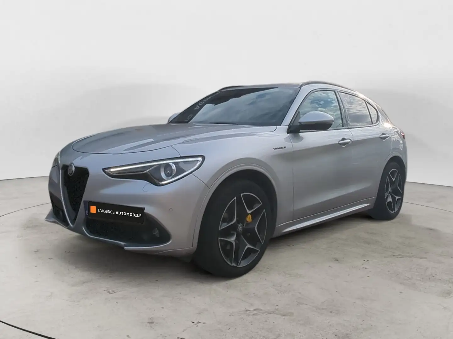 Alfa Romeo Stelvio 2.2 MJD AWD Veloce Garantie 12 à 48 Mois - 2