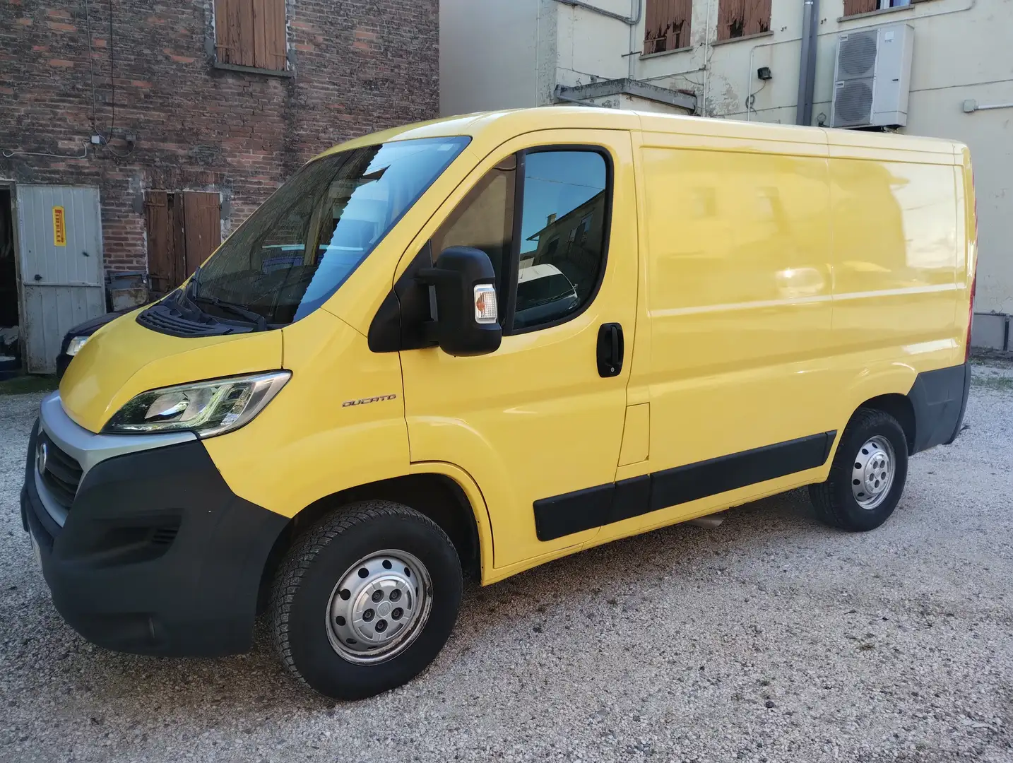 Fiat Ducato 35 2.3 MJT 130CV PC-TN Furgone Gelb - 2
