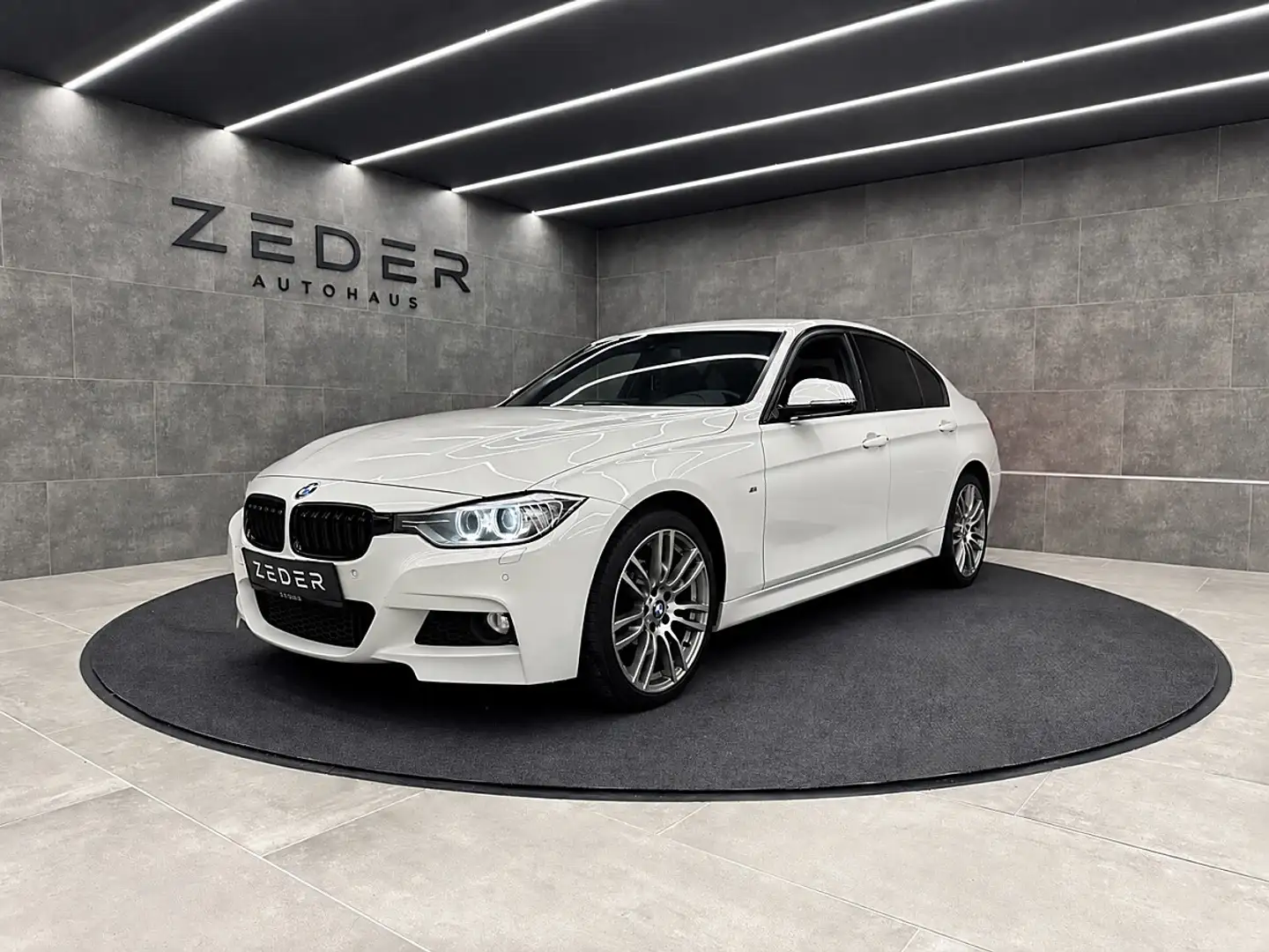 BMW 320 d xDrive Aut. M-SPORT|NAVI PRO|LEDER|BI-XENON|1... Weiß - 2