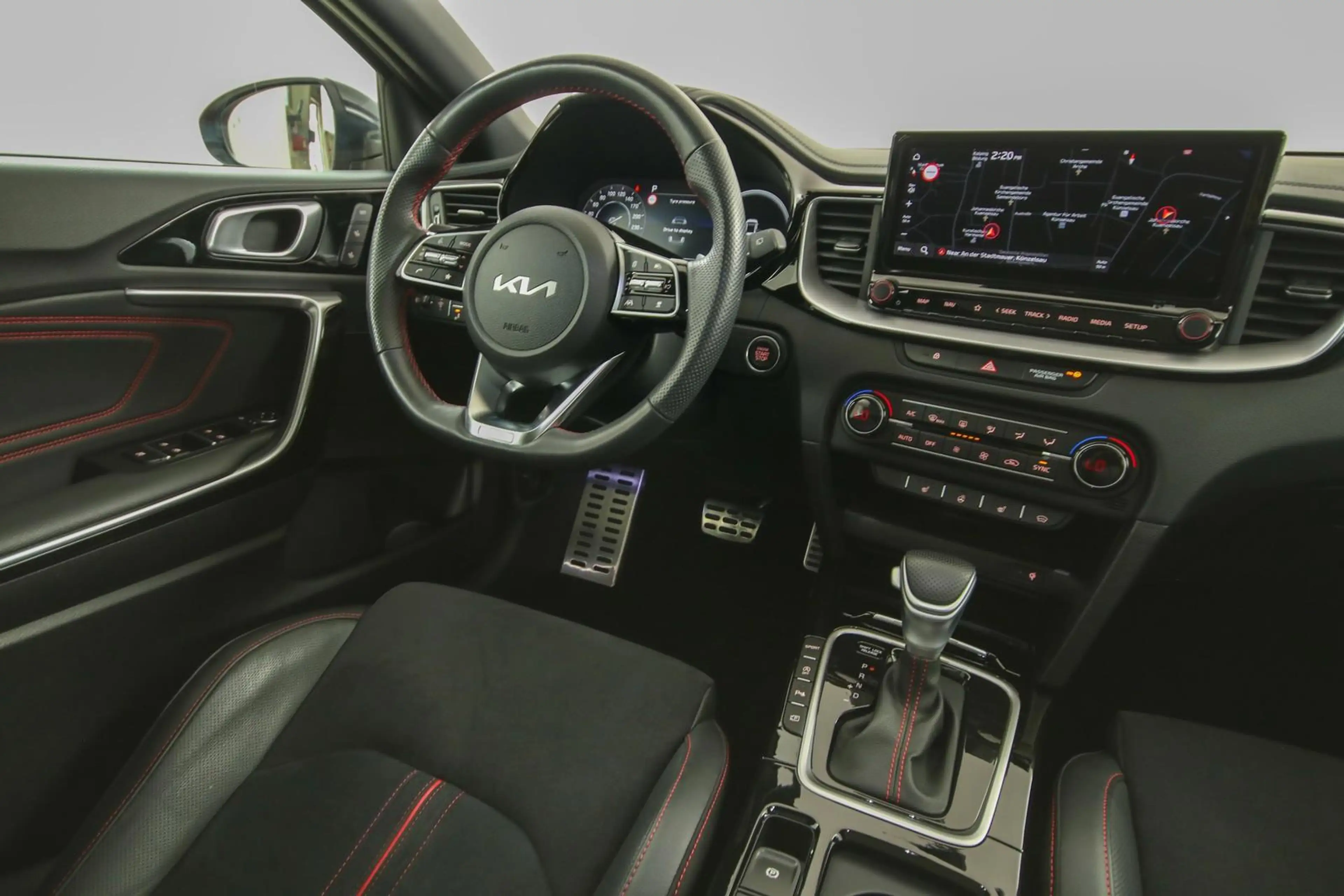 Kia ProCeed / pro_cee'd ProCeed GT Pano Kamera ACC Kamera — photo 9