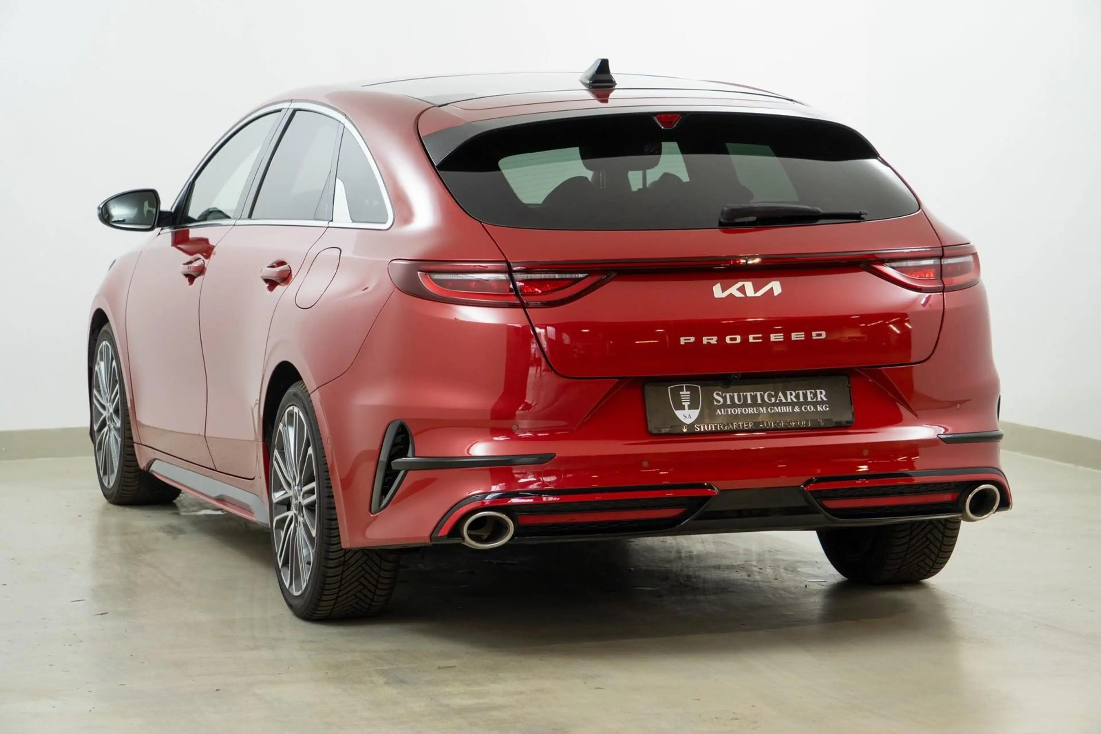Kia ProCeed / pro_cee'd ProCeed GT Pano Kamera ACC Kamera — photo 4