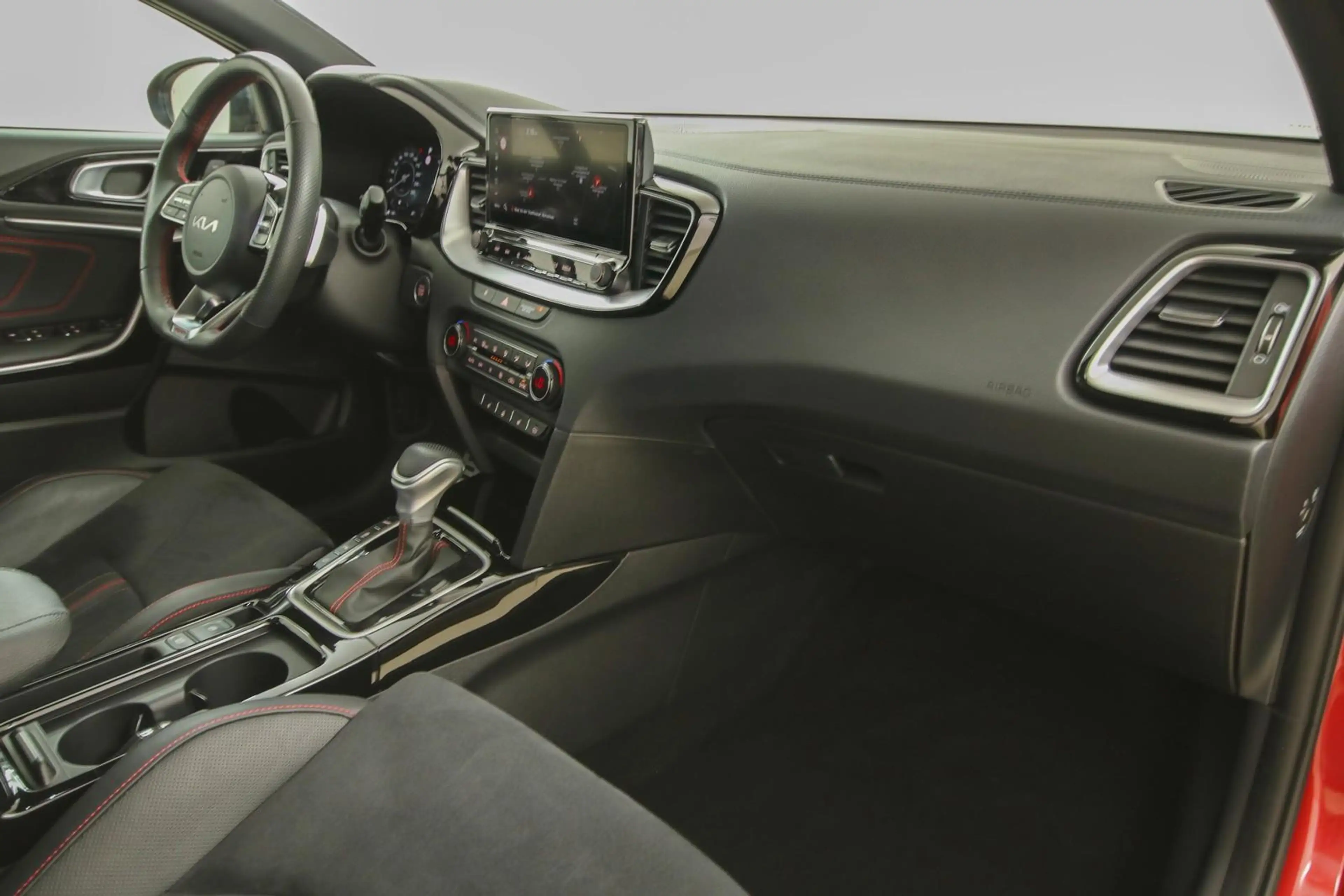 Kia ProCeed / pro_cee'd ProCeed GT Pano Kamera ACC Kamera — photo 8