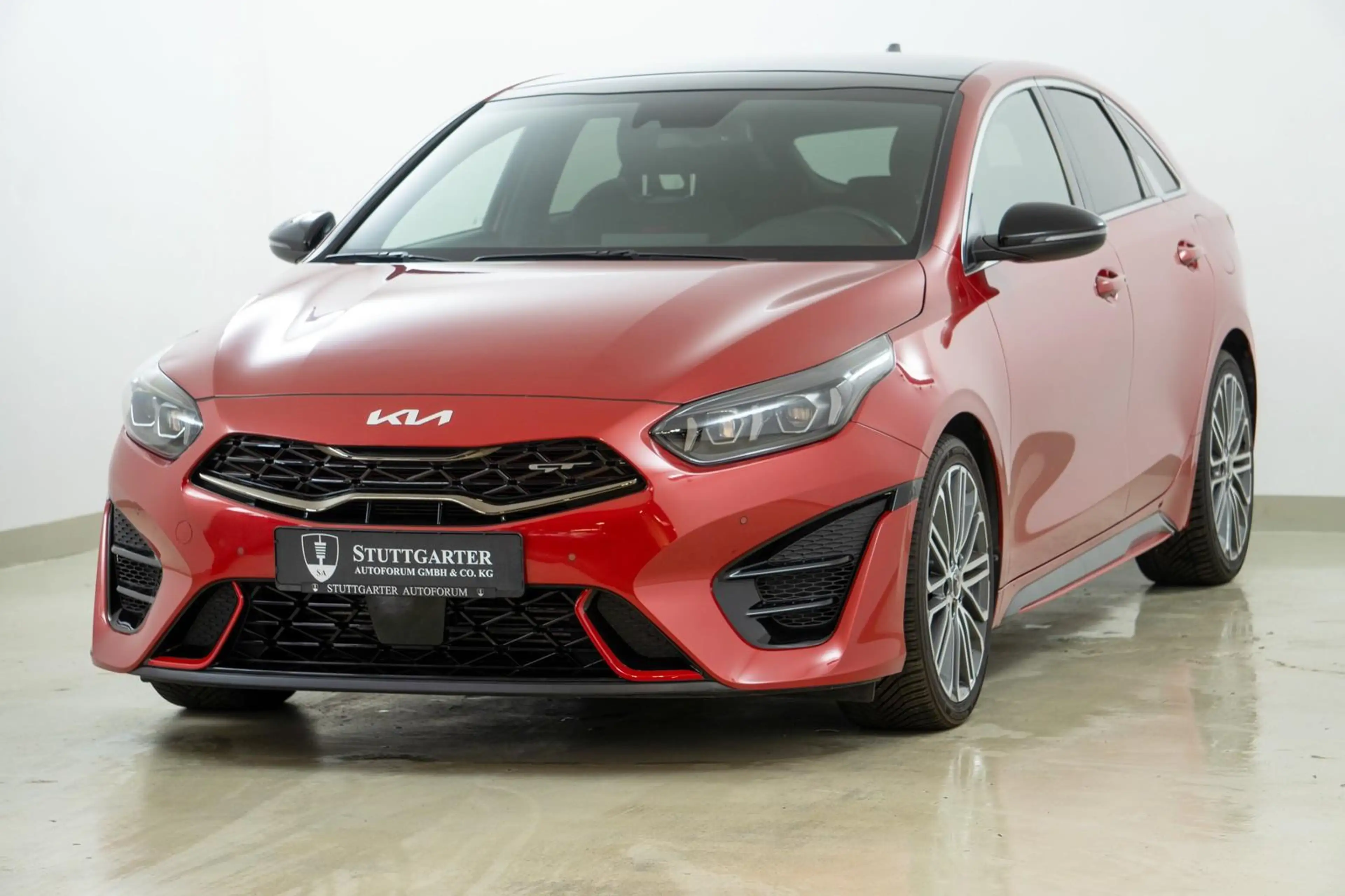 Kia ProCeed / pro_cee'd ProCeed GT Pano Kamera ACC Kamera — photo 3