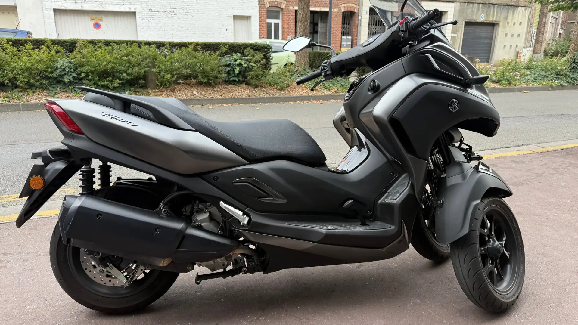 Yamaha TriCity Gris - 1