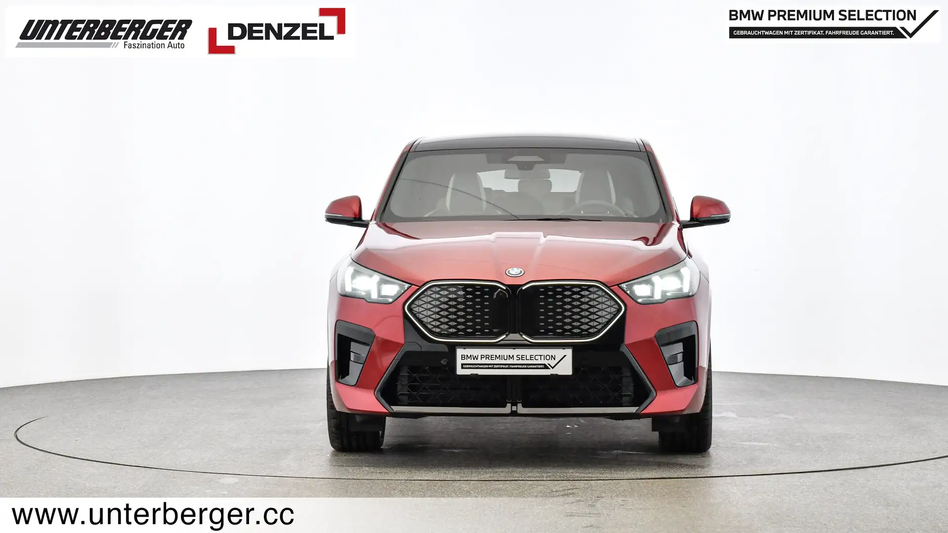 BMW iX2 xDrive30 M Sportpaket Красный - 2