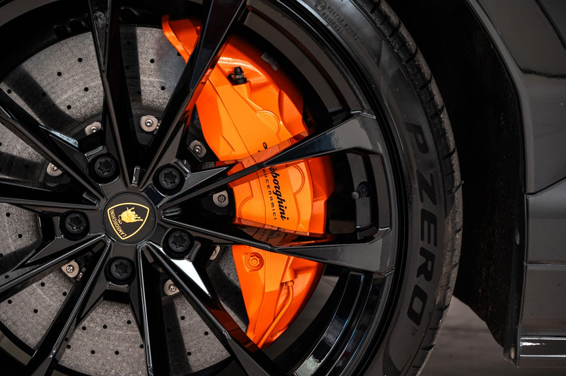 Lamborghini Urus Urus 4.0 V8 / Echappement Akrapovic — photo 6
