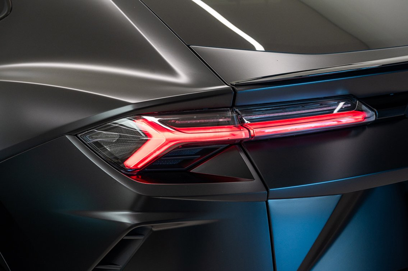Lamborghini Urus Urus 4.0 V8 / Echappement Akrapovic — photo 11