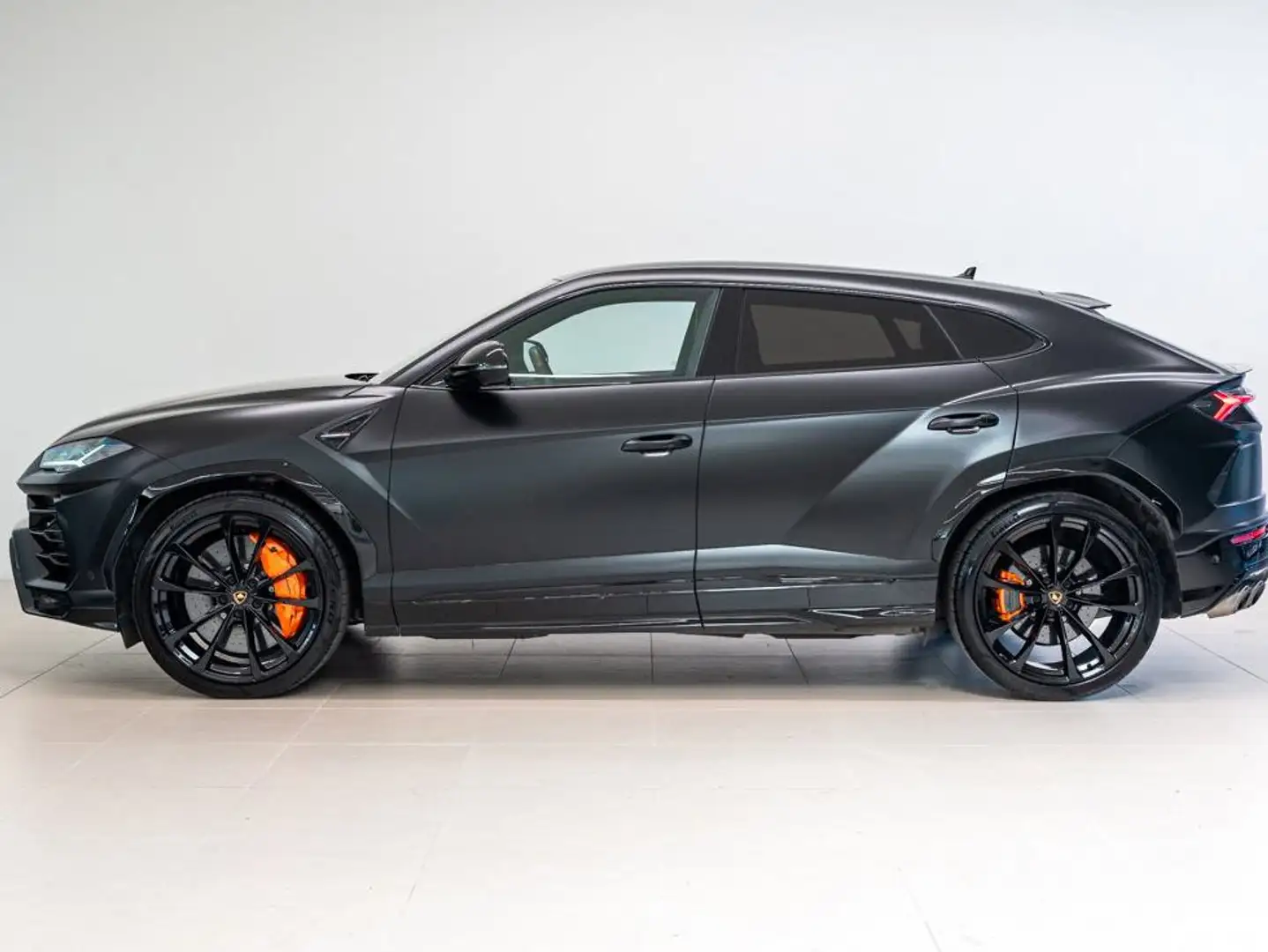 Lamborghini Urus Urus 4.0 V8 / Echappement Akrapovic Noir - 2