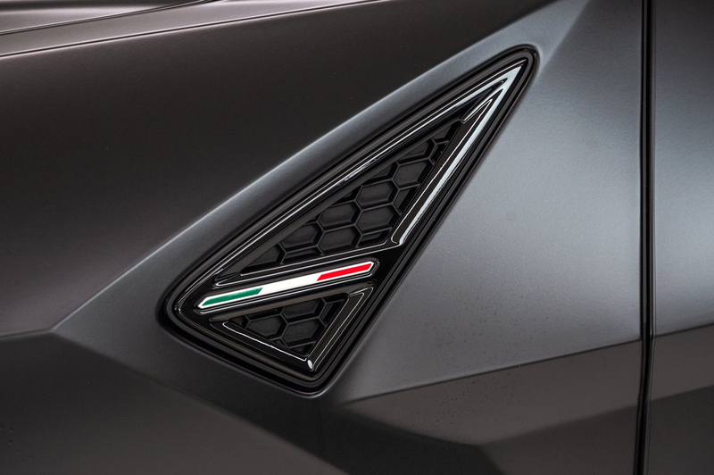 Lamborghini Urus Urus 4.0 V8 / Echappement Akrapovic — photo 8