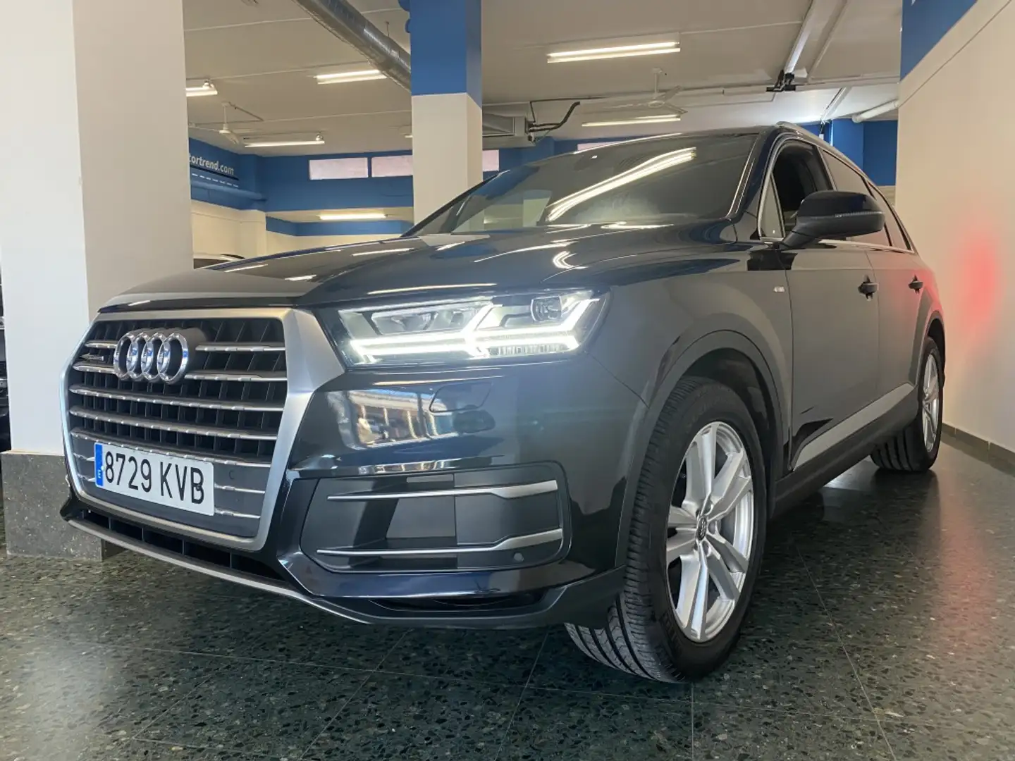 Audi Q7 45 TDI S line quattro Noir - 1
