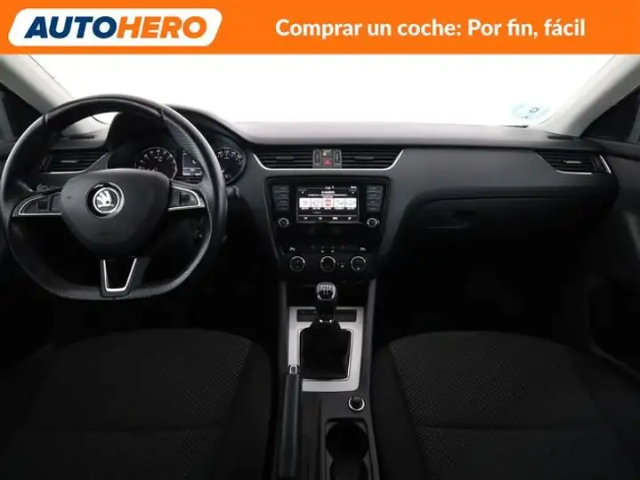 Škoda Octavia 1.6 TDI CR Ambition 2016, foto 13