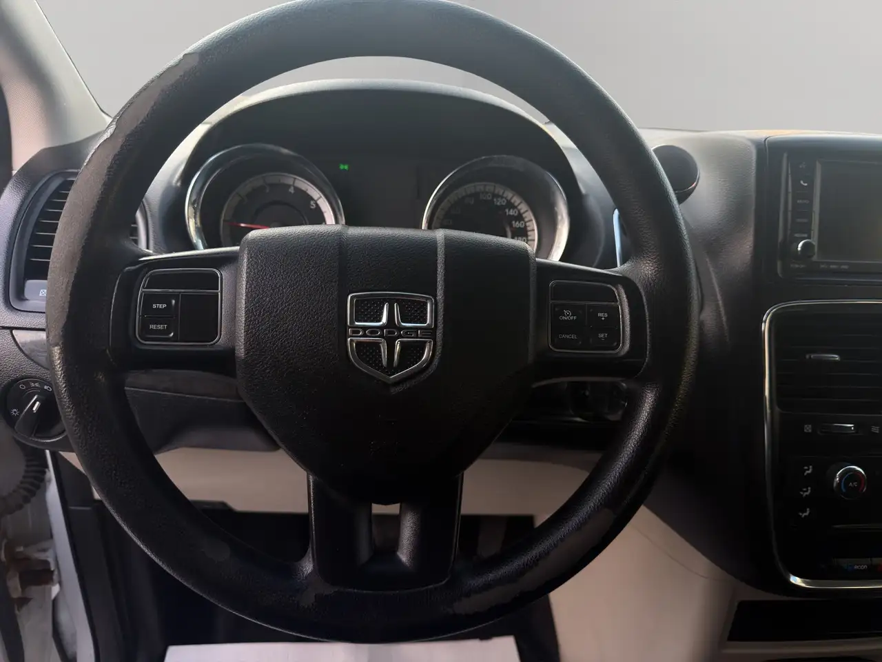 Dodge Grand Caravan fotografie Dodge Grand Caravan