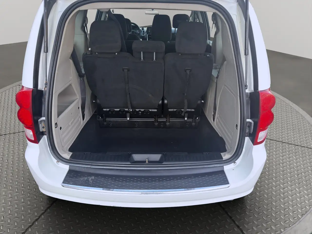 Dodge Grand Caravan fotografie Dodge Grand Caravan