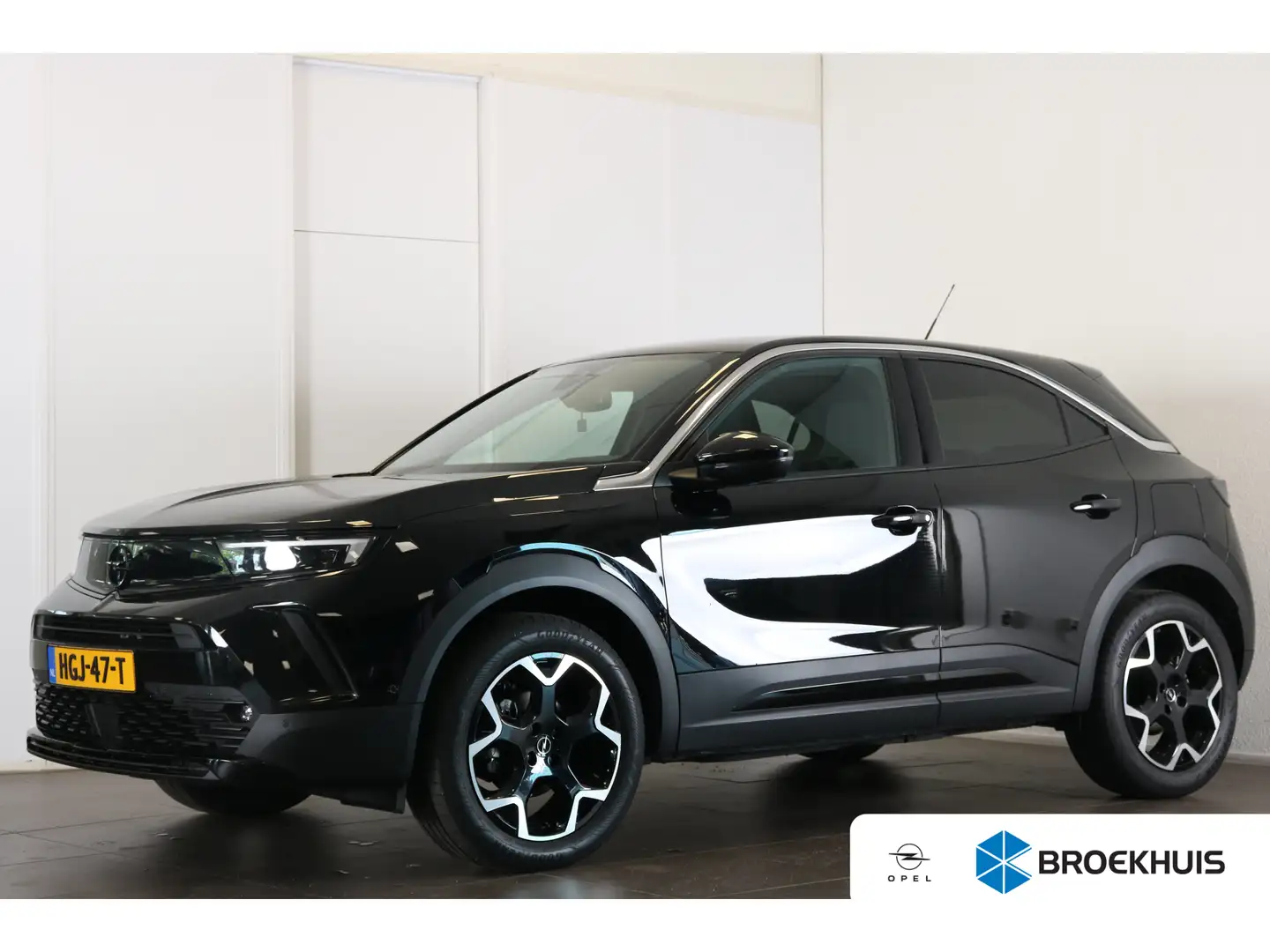 Opel Mokka 1.2 Turbo 130PK Ultimate EAT8 | Alcantara | Adapti Zwart - 1