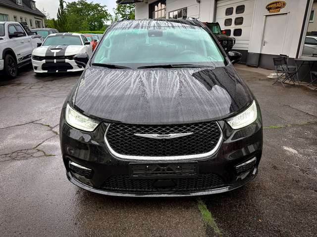 Chrysler Pacifica 3.6 V6 Touring L *7 SITZER*ACC*360*LPG