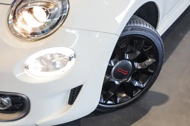 Fiat 500 view 9