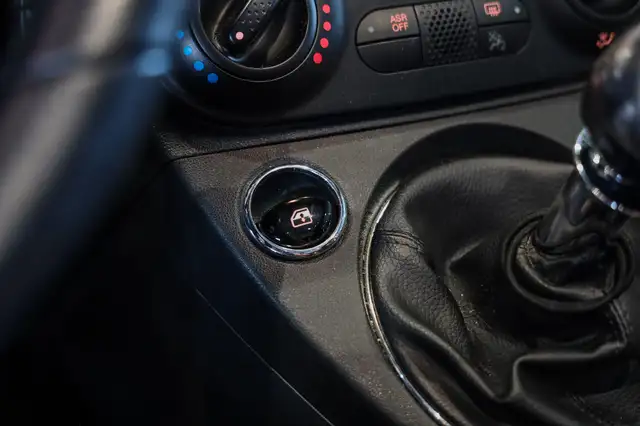 Fiat 500 view 21