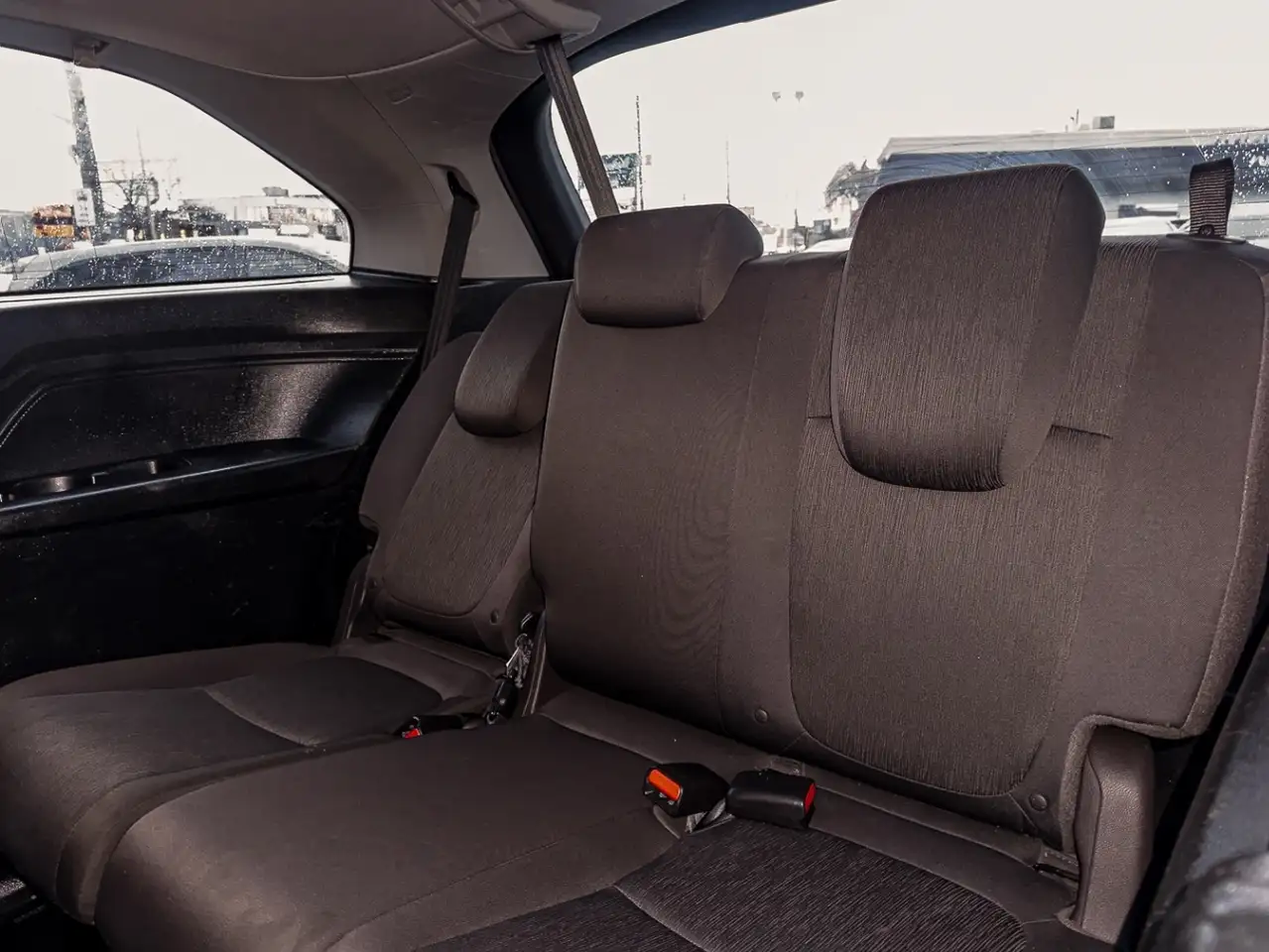 Honda Odyssey снимка Honda Odyssey