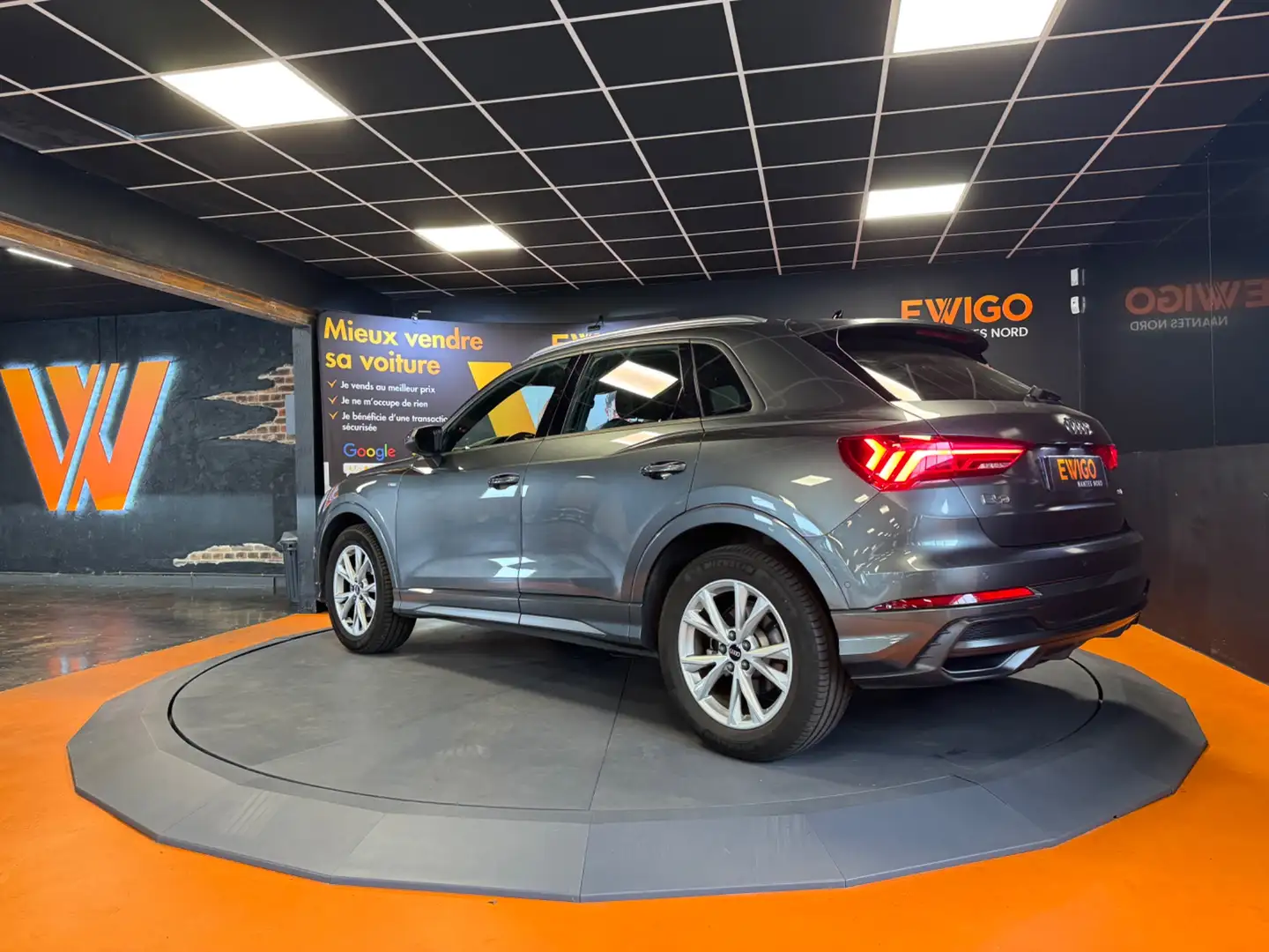Audi Q3 1.5 35 TFSI 150CV// S-LINE//BOITE AUTOMATIQUE//2EM - 2