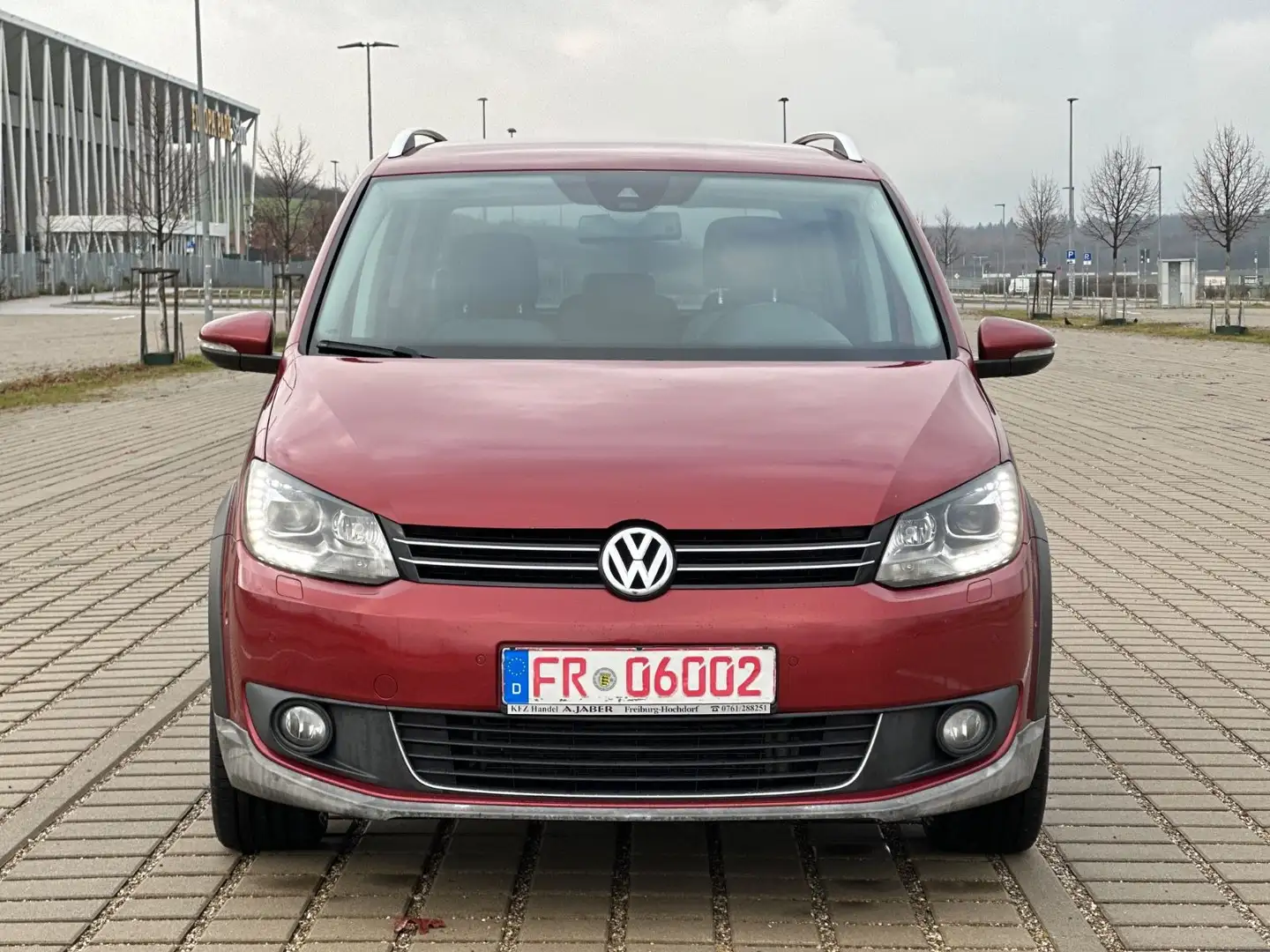 Volkswagen Touran CrossTouran TDI , KW ; 130 , Automatik , Rot - 1